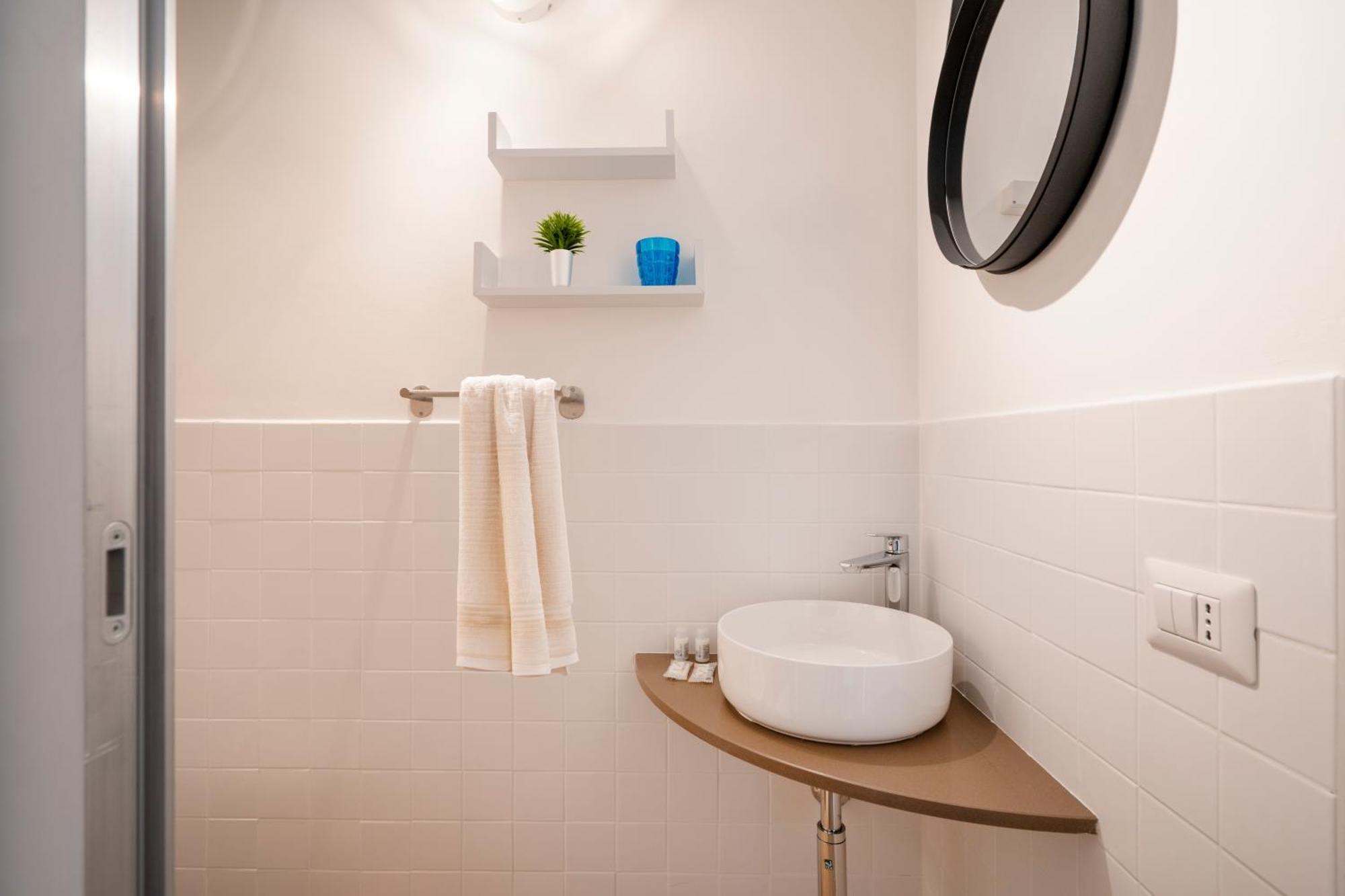 Room 4 - Lovely & Functional Studio Bari Exterior foto